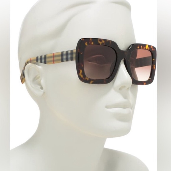 Burrbery new sunglasses - Picture 5 of 12